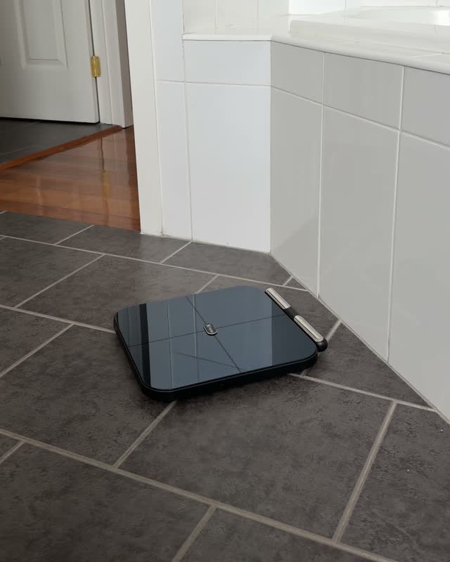A home demonstration of stepping onto Hume Pod and lifting its handle